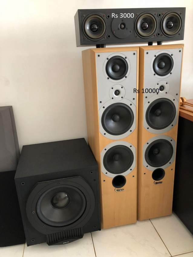 Multiple Speakers and Hi-Fi System for Sale on Aster Vender