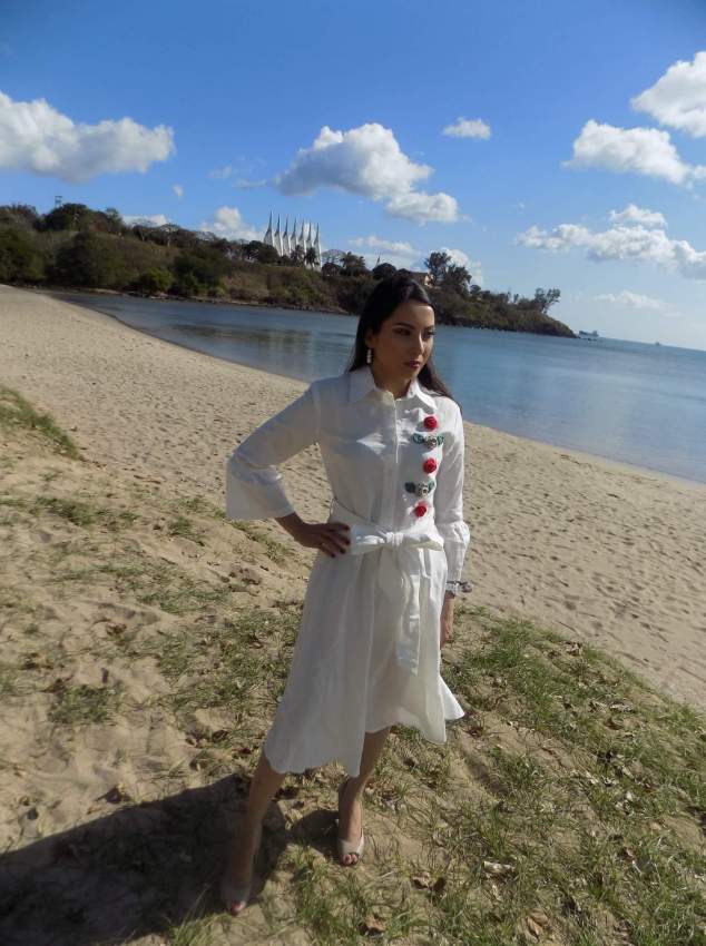 Designer linen garments with crochet on Aster Vender