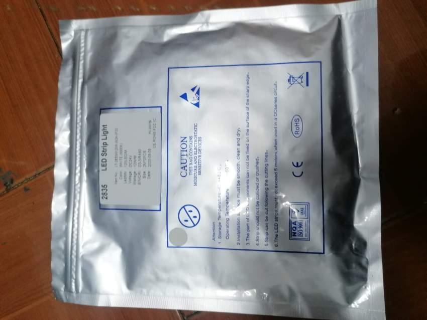 LED strip light(White) & mini transformateur 110V-220V - 6 - All electronics products  on Aster Vender