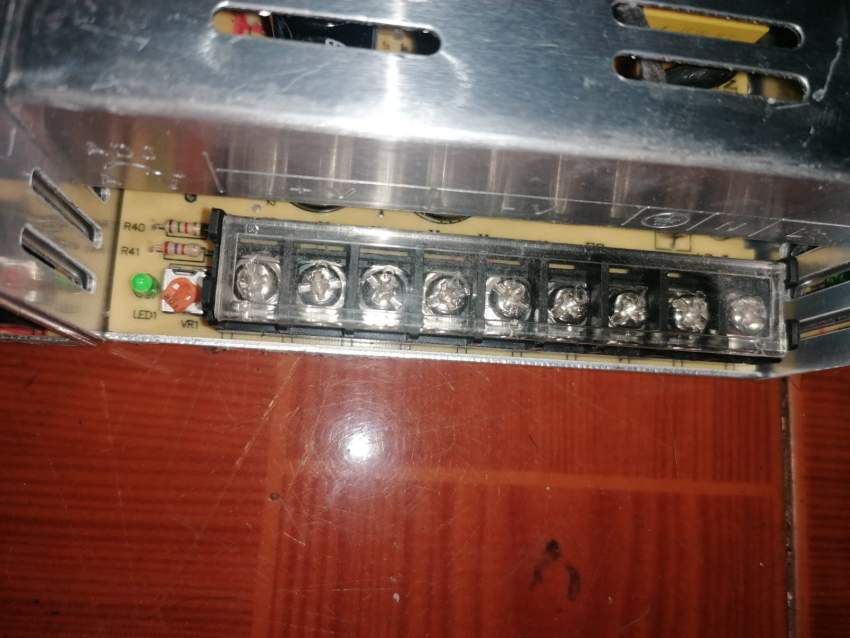 LED strip light(White) & mini transformateur 110V-220V - 5 - All electronics products  on Aster Vender