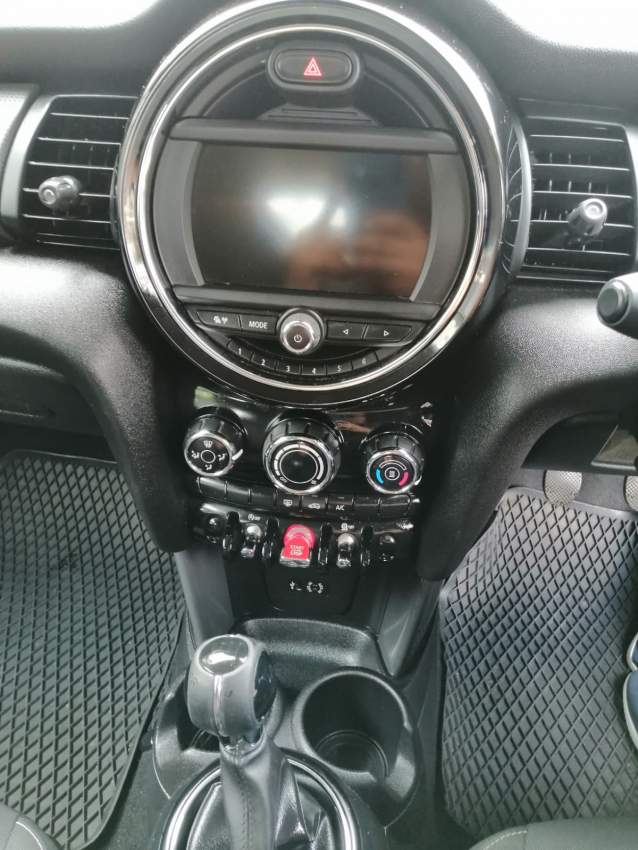 Mini One - 3 - Luxury Cars  on Aster Vender