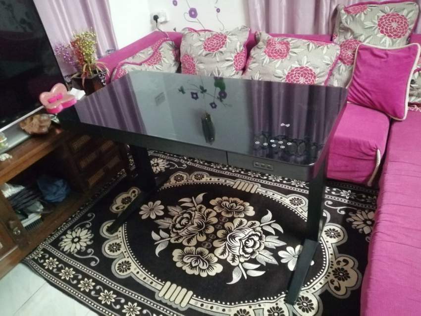 Electronic height adjustable table for sale. - 1 - Tables  on Aster Vender