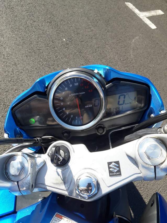 Suzuki Inazuma GW250 - 5 - Roadsters  on Aster Vender