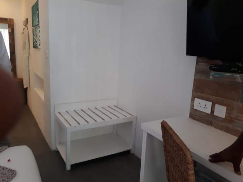 Used tables - 0 - Bedroom Furnitures  on Aster Vender
