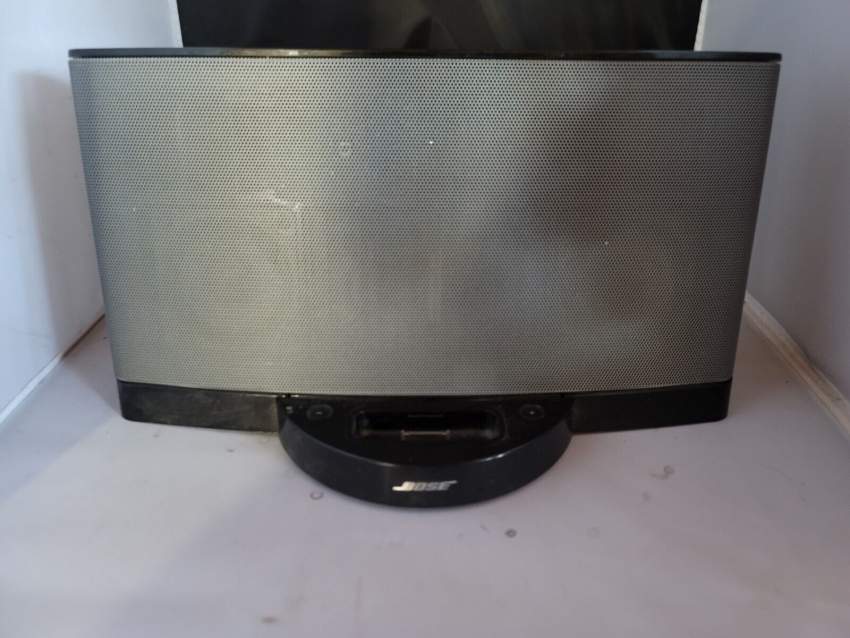 Bose SoundDock Series Digital Music System Sound Dock - Black - 0 - Other phones  on Aster Vender
