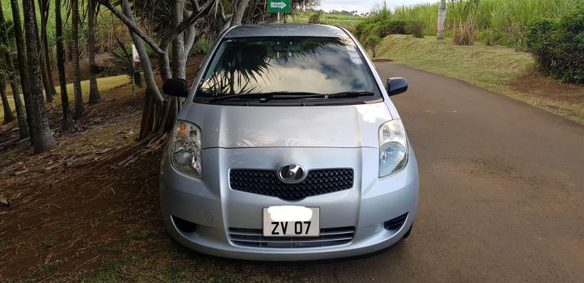 Toyota vitz 1.0L- ZV07- Auto- Call 59203220 on Aster Vender