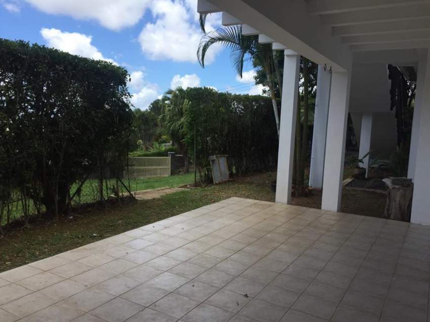 FOR RENT GROUND FLOOR OF A HOUSE IN FLOREAL - 0 - House  on Aster Vender