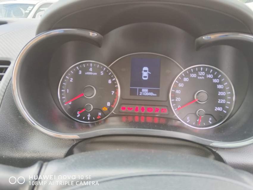 kia Cerato - 4 - Family Cars  on Aster Vender