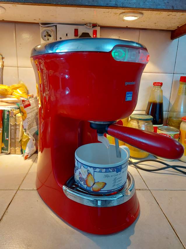 Lavazza Coffee Machine - 5 - Kitchen appliances  on Aster Vender