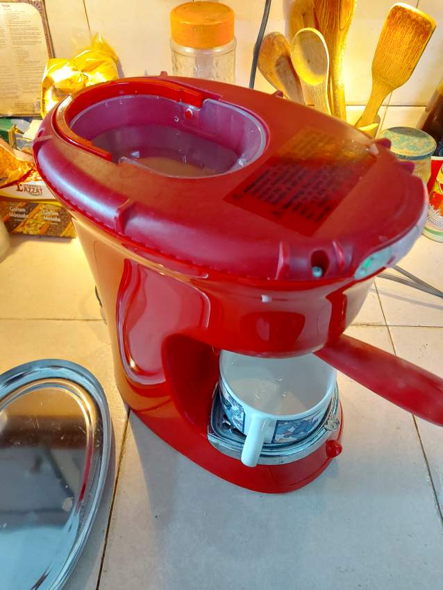 Lavazza Coffee Machine - 6 - Kitchen appliances  on Aster Vender