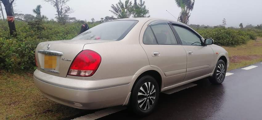 Nissan Sunny N17 2004 - 2 - Compact cars  on Aster Vender