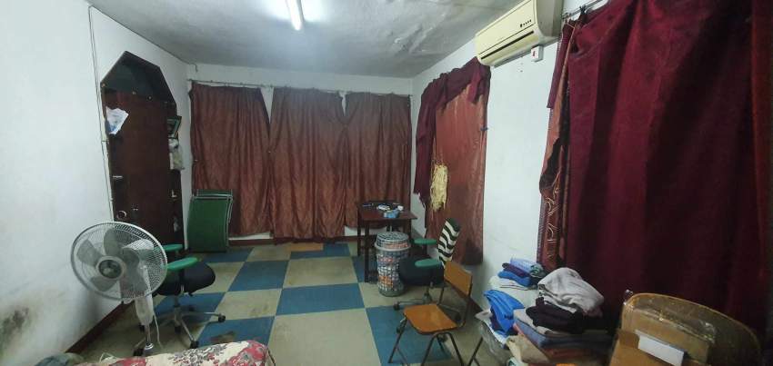 House - 0 - House  on Aster Vender