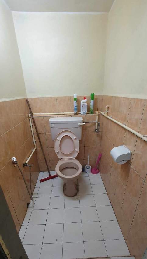 House - 2 - House  on Aster Vender