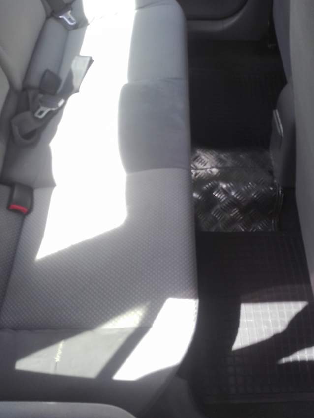 Mitsubishi LAncer GLX 08 - 5 - Family Cars  on Aster Vender