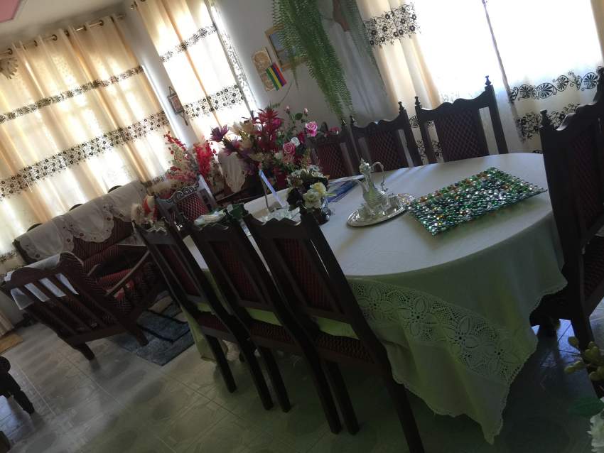  SOFA SET+DINNER TABLE - 2 - Living room sets  on Aster Vender