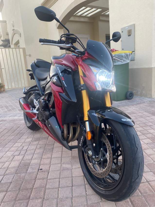 Suzuki GSX s1000 - 0 - Sports Bike  on Aster Vender