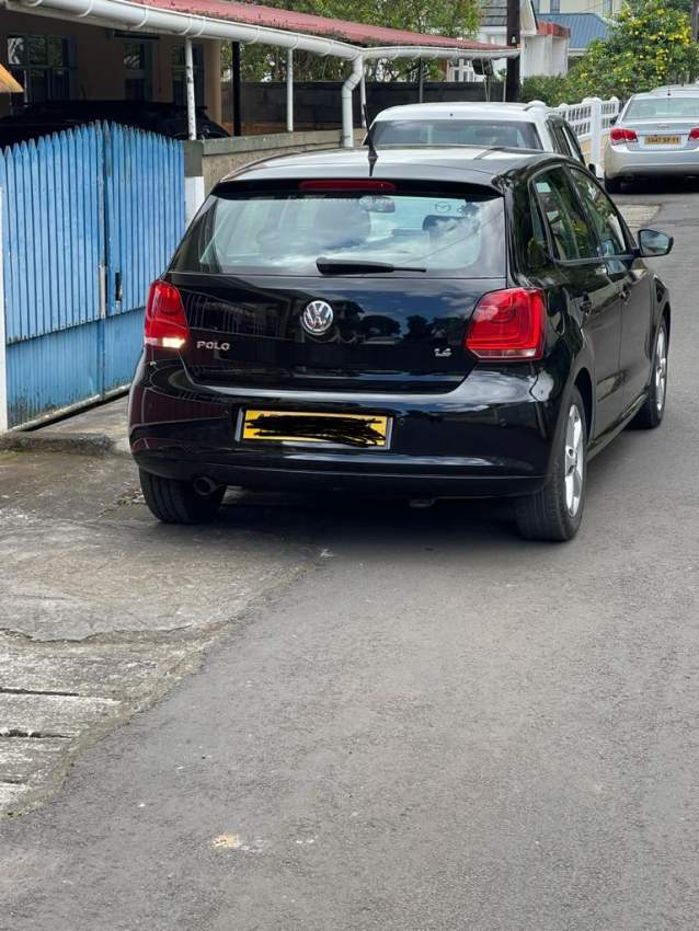 2011 Volkswagen polo - 1 - Compact cars  on Aster Vender