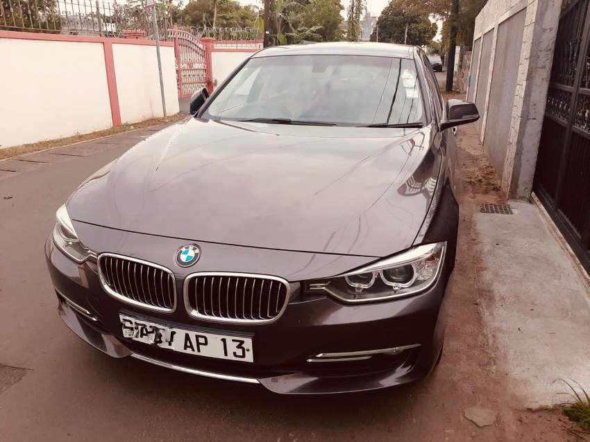 BMW 316i - 1 - Luxury Cars  on Aster Vender