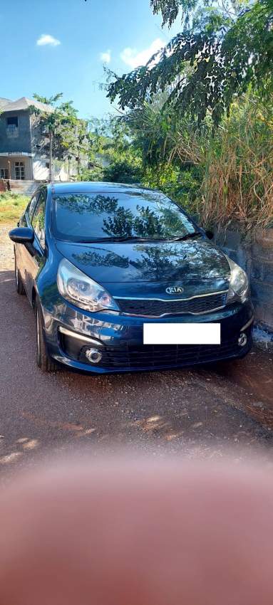 SELLING CAR KIA - 0 - Family Cars  on Aster Vender