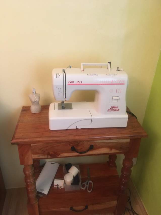 Sewing machine - 0 - Others  on Aster Vender