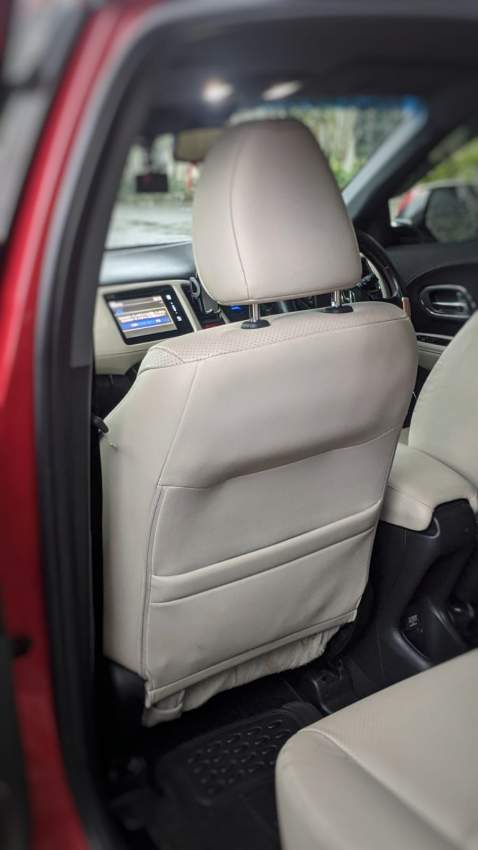 Honda Vezel - 7 - SUV Cars  on Aster Vender