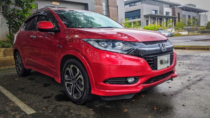 Honda Vezel - 8 - SUV Cars  on Aster Vender