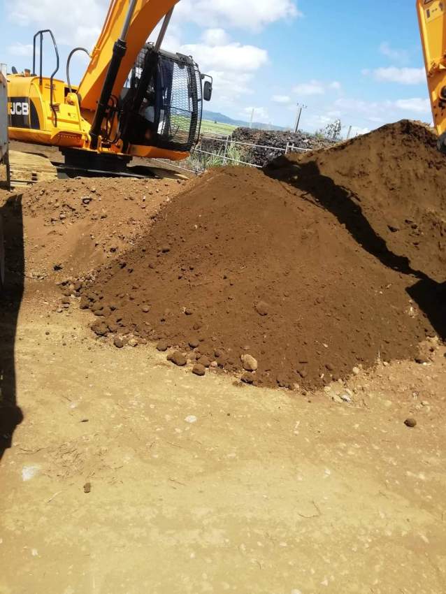 Top soil et remplissage - 0 - Others  on Aster Vender