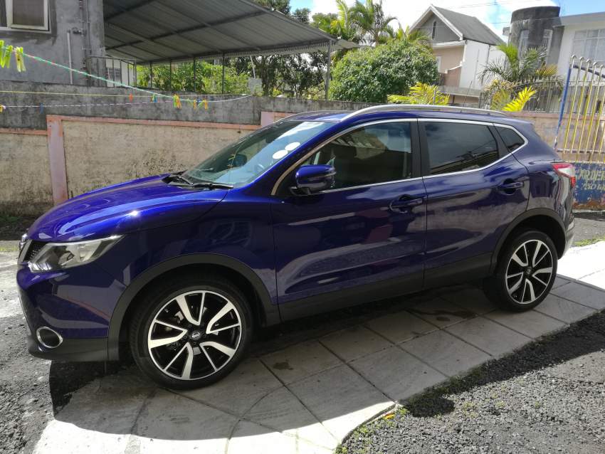 nissan qashqai on Aster Vender
