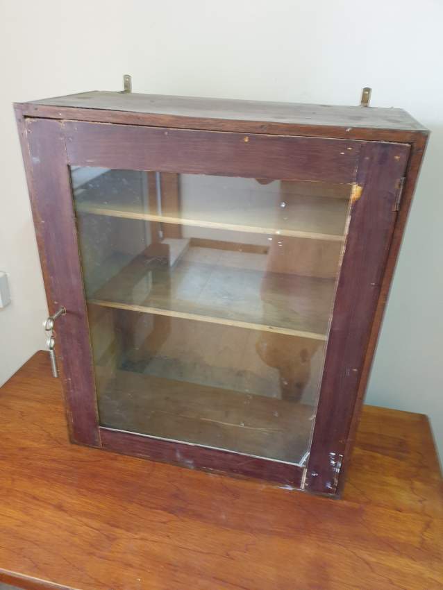 Wooden cabinet - 0 - Events  on Aster Vender