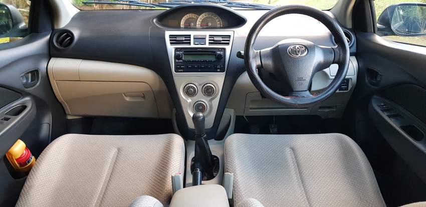 Toyota yaris - MR08 - 1.3L - Tel 59203220 - 3 - Family Cars  on Aster Vender