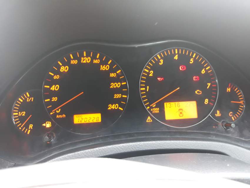 Toyota avensis a vendre - 2 - Family Cars  on Aster Vender