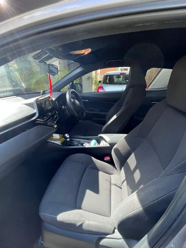 Toyota CHR - 4 - SUV Cars  on Aster Vender