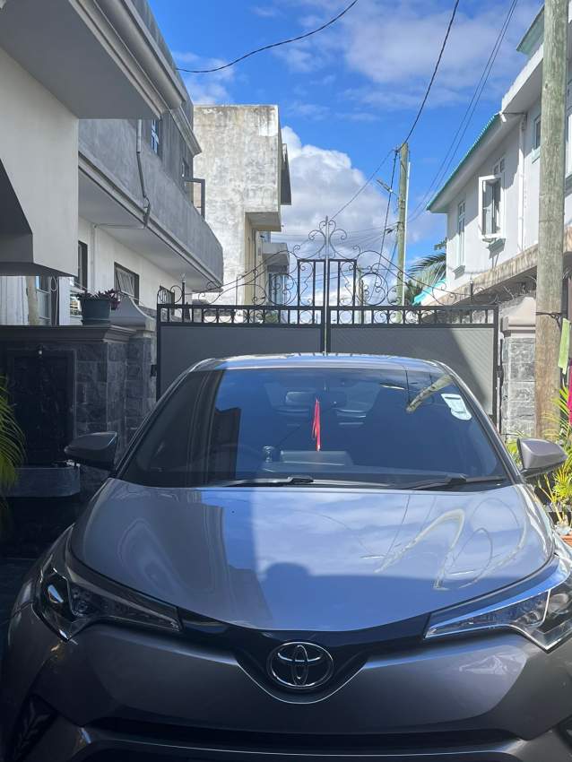 Toyota CHR - 1 - SUV Cars  on Aster Vender