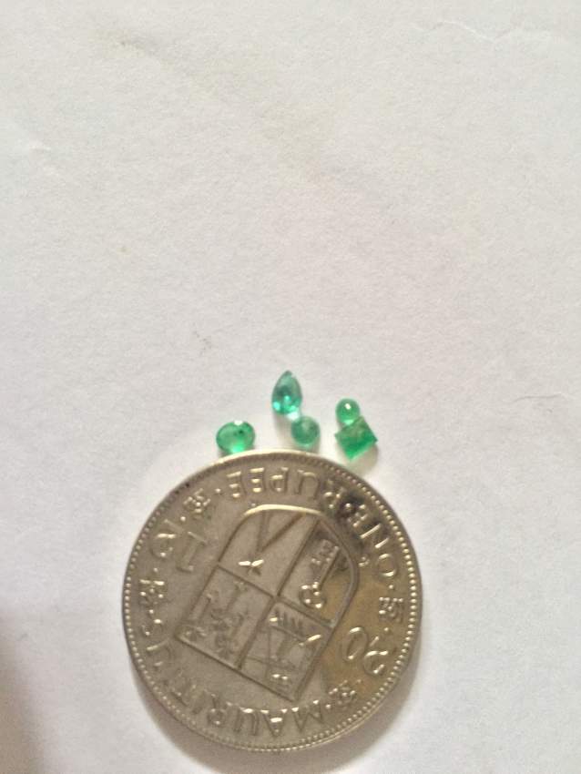 Semi precious stones for sale - 0 - Other Crafts  on Aster Vender