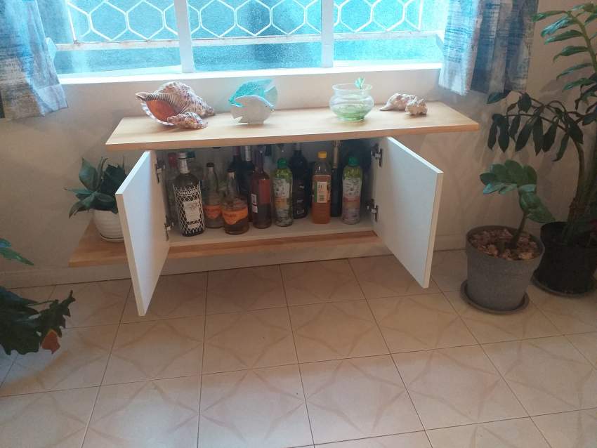 Gueridon supendu - 1 - Living room sets  on Aster Vender