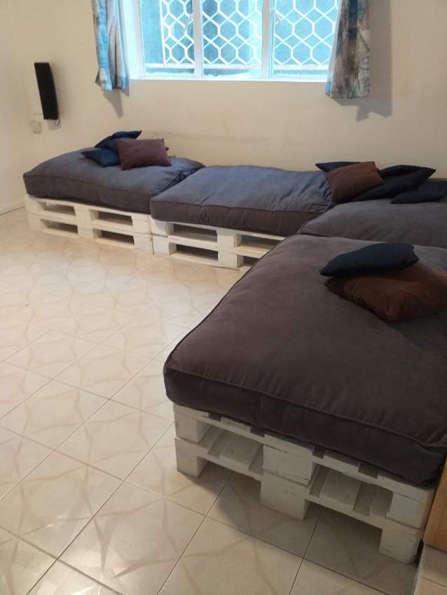 Sofa Palette - 1 - Sofa bed  on Aster Vender
