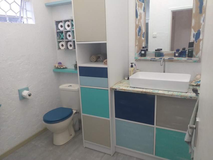 Meubles de salle de bain - 1 - Bathroom  on Aster Vender