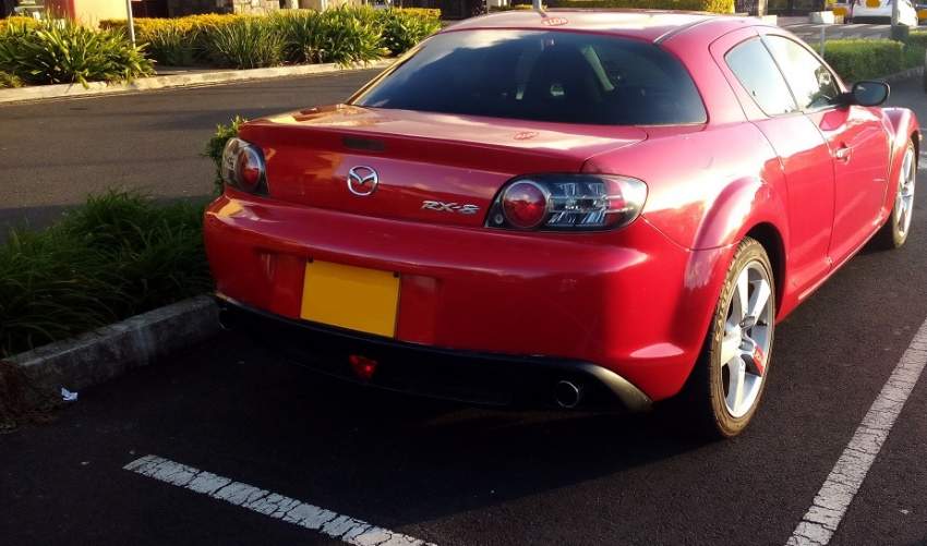 MAZDA RX-8 - 1 - Sport Cars  on Aster Vender