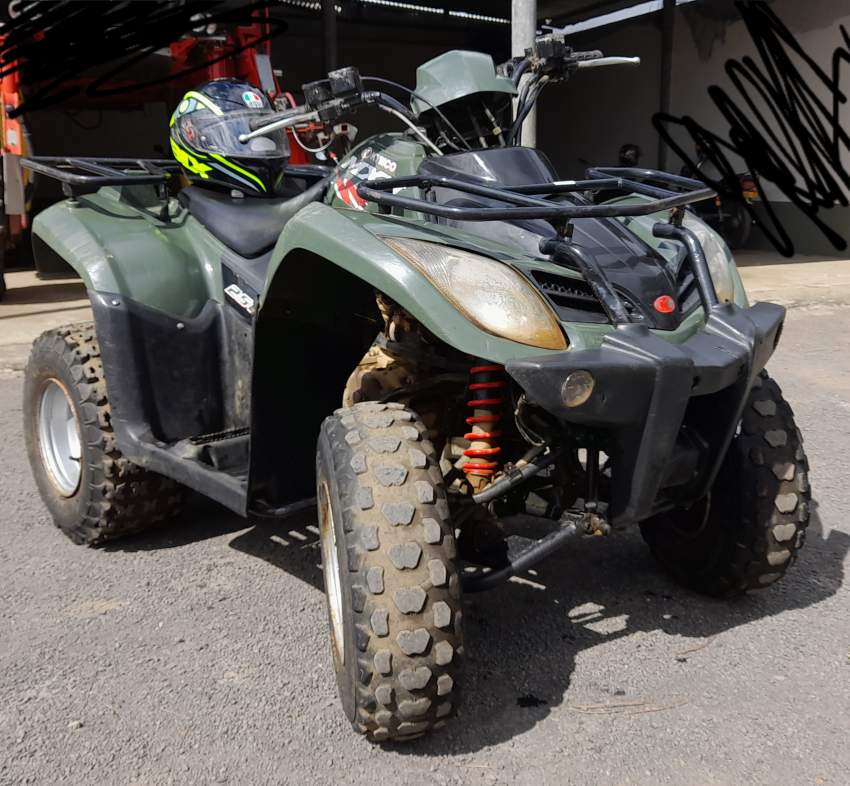 QUAD KYMCO MXU 250+CASQUE CADO! - 0 - Quad bikes  on Aster Vender