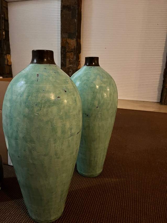 Vase en terre cuite Turquoise - 0 - Interior Decor  on Aster Vender