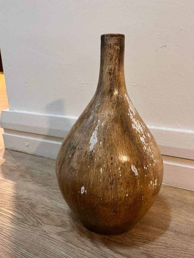 Vase/bouteille en bois - 0 - Interior Decor  on Aster Vender