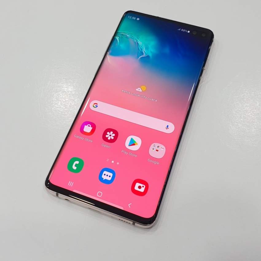 Samsung Galaxy S10 Plus on Aster Vender