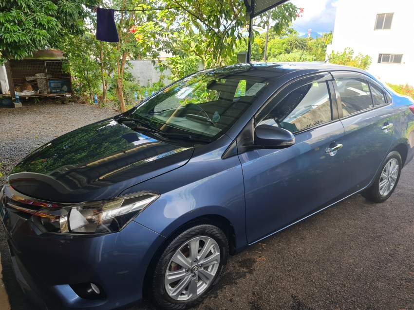 Toyota Yaris 2014 Sedan Automatic Rs 460,000 - 3 - Family Cars  on Aster Vender