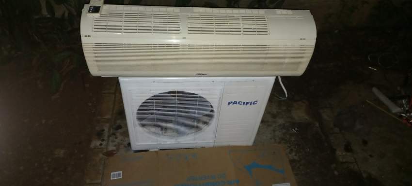 Air conditioner on Aster Vender