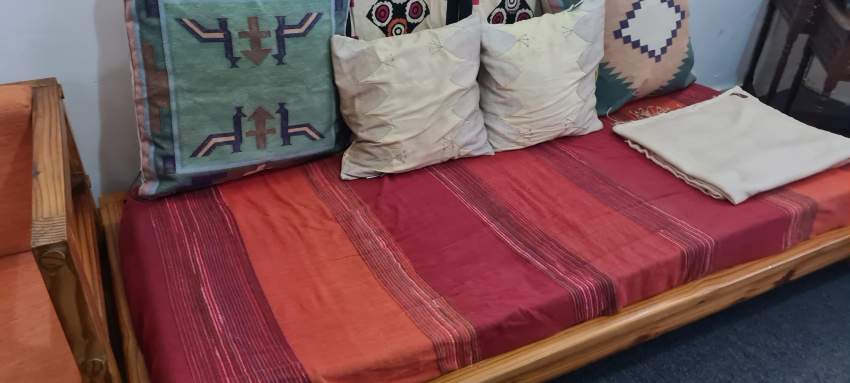 Sofa and canopy - 2 - Sofas couches  on Aster Vender