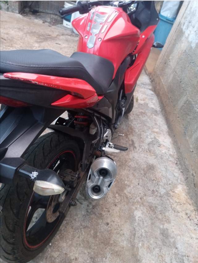 Suzuki Gixxer GSX 155 - 3 - Sports Bike  on Aster Vender