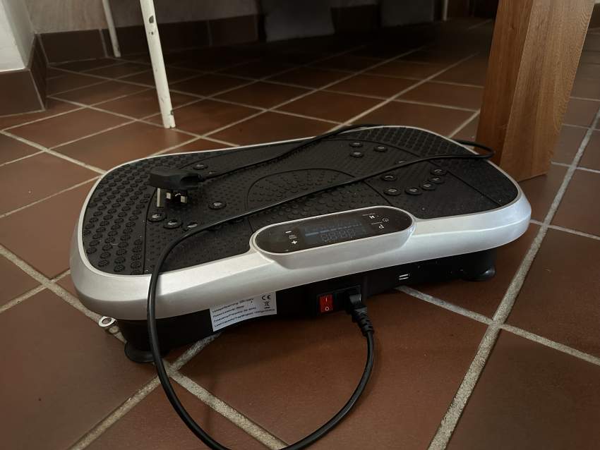 Mini Whole Shape Fitness Vibration Platform with Built-in USB speaker - 1 - Fitness & gym equipment  on Aster Vender