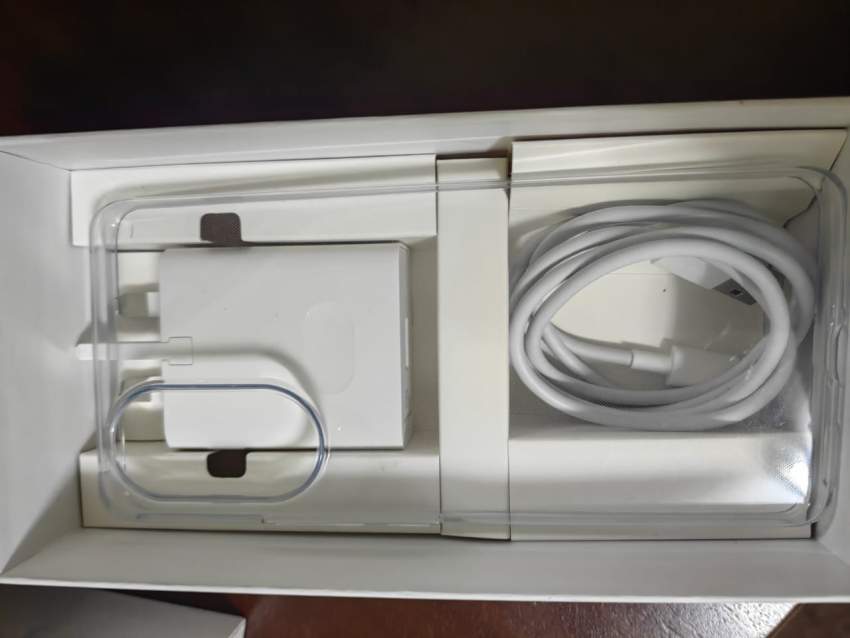 Huawei Nova 9 - 3 - Others  on Aster Vender