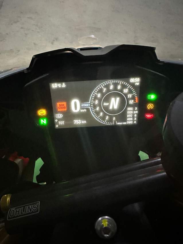 Ducati panigale v2 special edition 2022 - 1 - Sports Bike  on Aster Vender