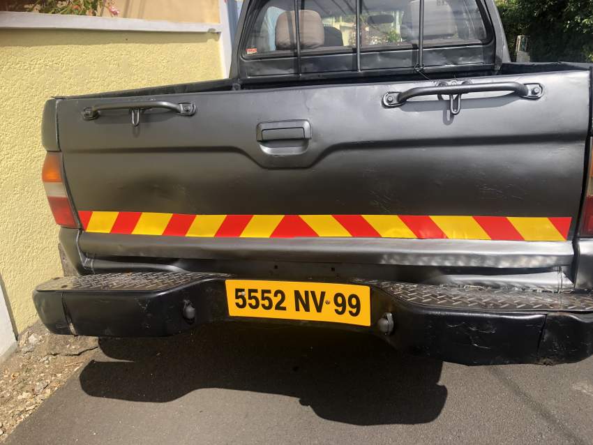 4x4 Mitsubishi 99 on Aster Vender